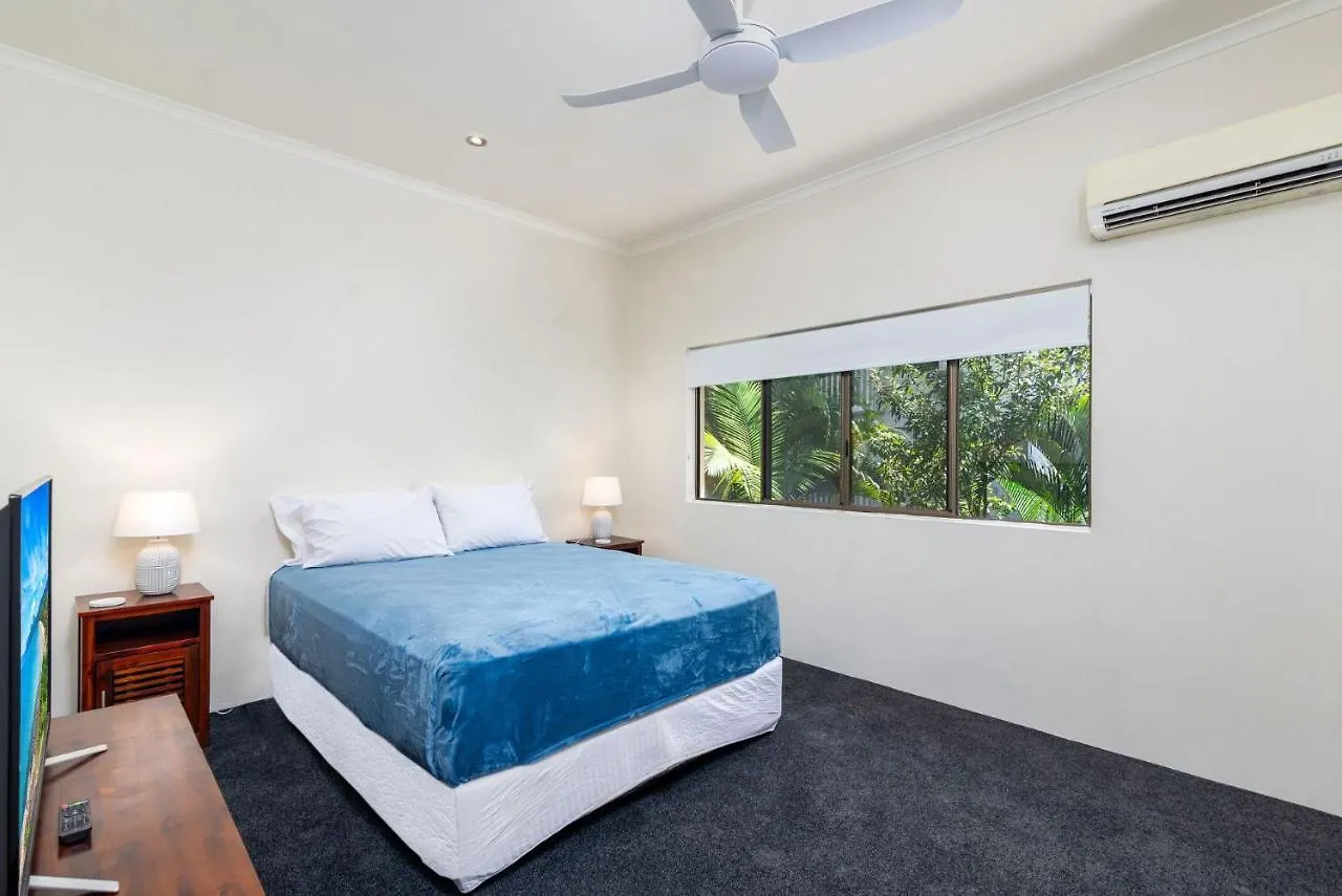 Villa 5 Marlin Terraces Port Douglas Apartment